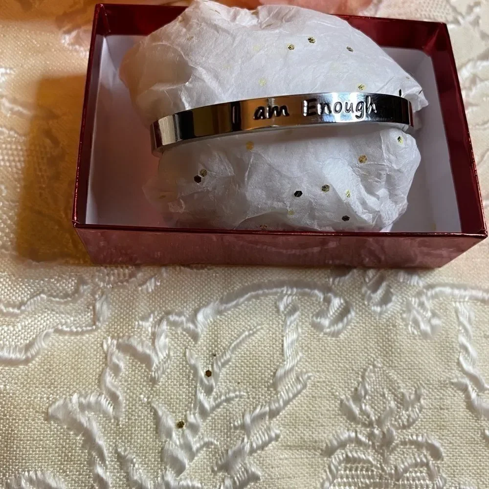🛍 I am enough Cuff Silver Bracelet